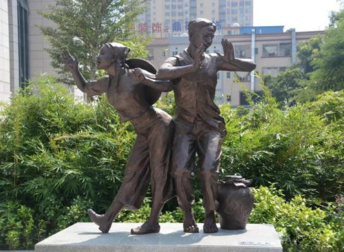 雕塑是如何產生的？